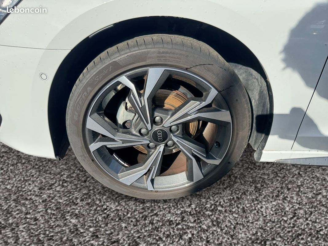 AUDI A3 Sportback TDI 150 S tronic 7 S line (image 9)