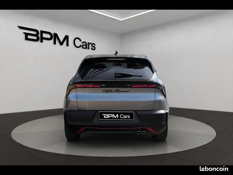 Alfa romeo Junior 1.2 Ibrida 136ch Speciale DCT6 (image 6)
