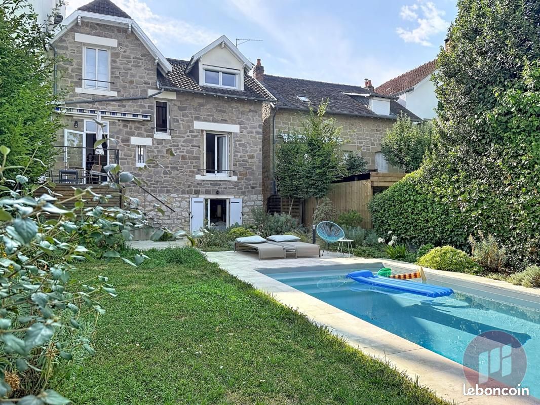 Maison 5 pièces 126 m² · à Brive-la-Gaillarde · 126 m² · 495 000 €