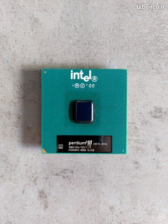 Emplacement 1 à socket 370 compatible Intel / SMP / VIA / Cyrix neuf (NOS