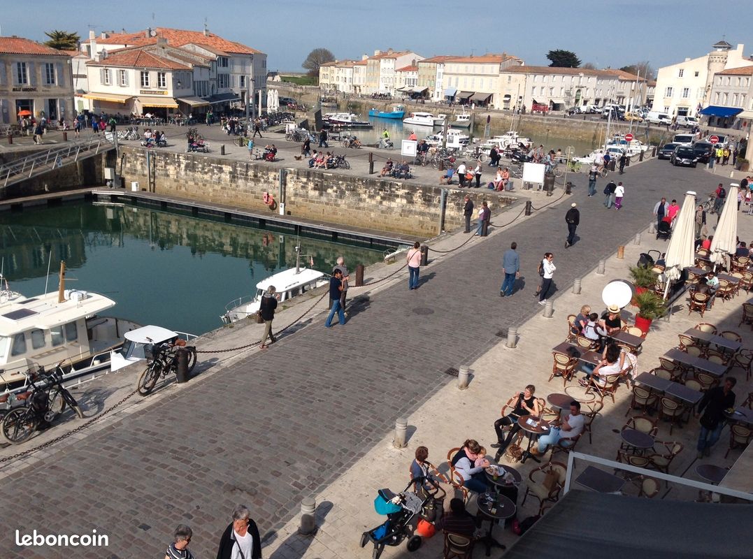 Studio de charme Vue port 3* Saint Martin de Ré (image 6)