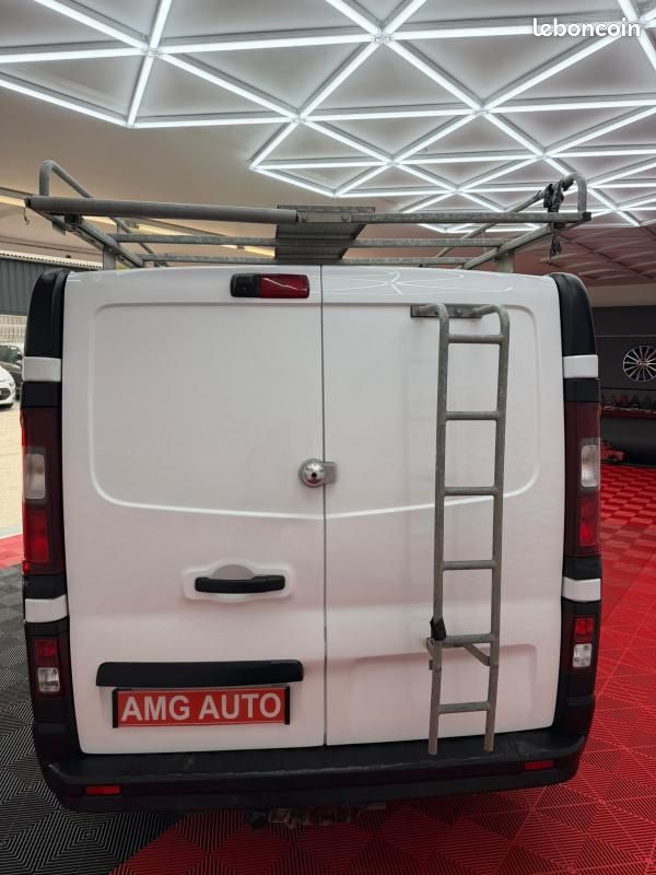 Opel Vivaro 1.6 CDTi 145 CV. 16V L2H1 TVA RECUPERABLE (image 5)