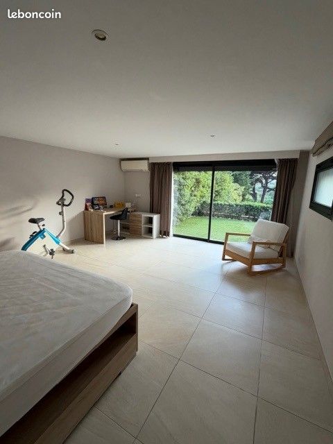 Appartement 2 pièces 80 m² · à Saint-Tropez · 80 m² · 1 000 €/mois