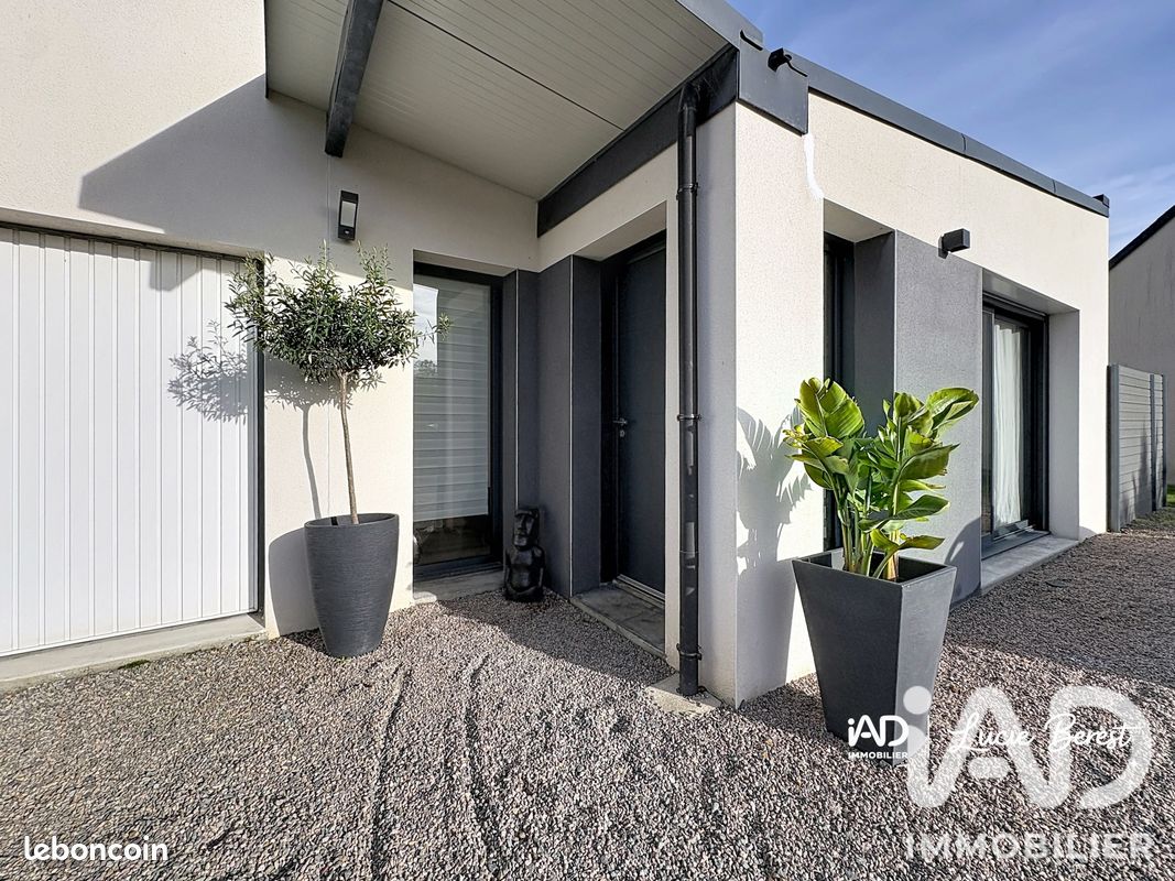 Maison 4 pièces 100 m² · à Baguer-Morvan · 100 m² · 315 000 €