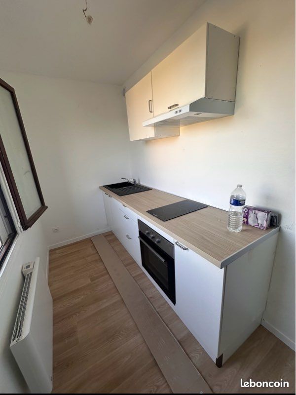 Appartement 1 pièce 30 m² · à Loudun · 30 m² · 420 €/mois
