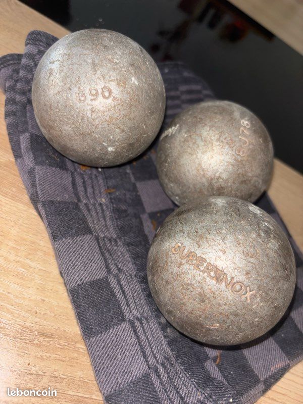 Boule de pétanque (image 1)