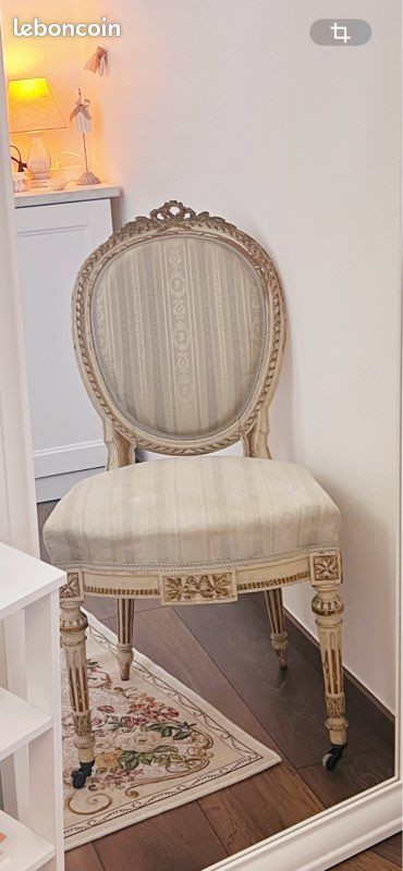 Chaise médaillon Louis (image 1)