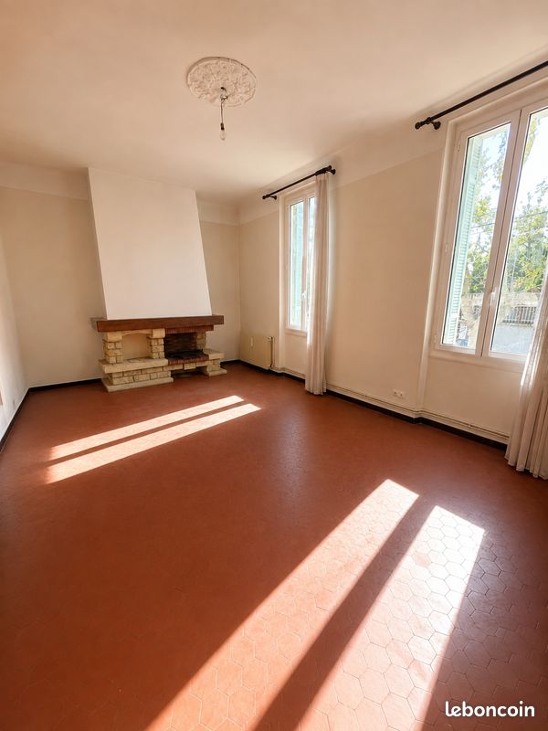 Appartement 3 pièces 73 m² · à Marseille · 73 m² · 390 000 €