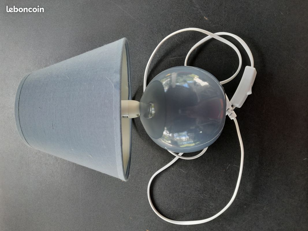 Lampe de chevet (image 1)