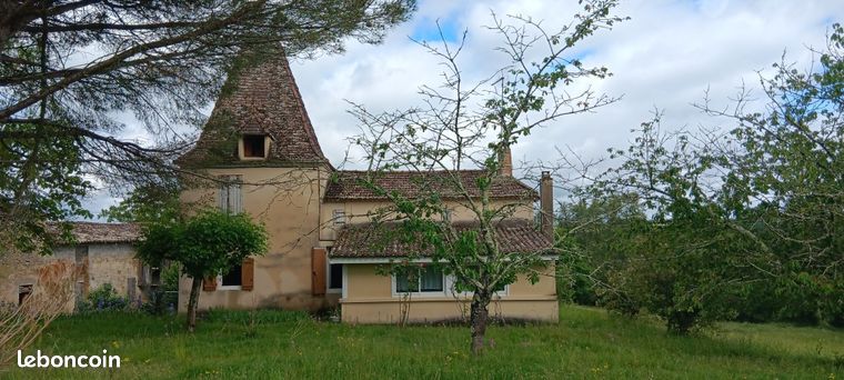 Propriété 4 pièces 80 m²