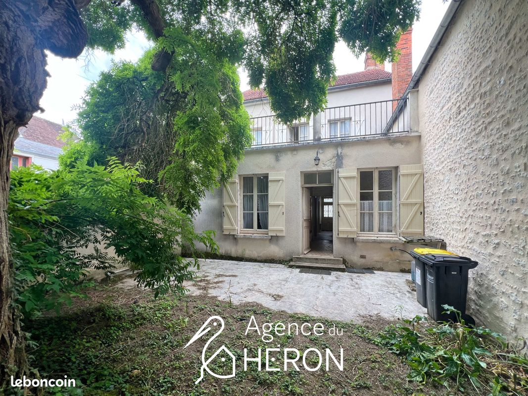Maison 7 pièces 80 m² · à Beaumont-du-Gâtinais · 80 m² · 99 000 €