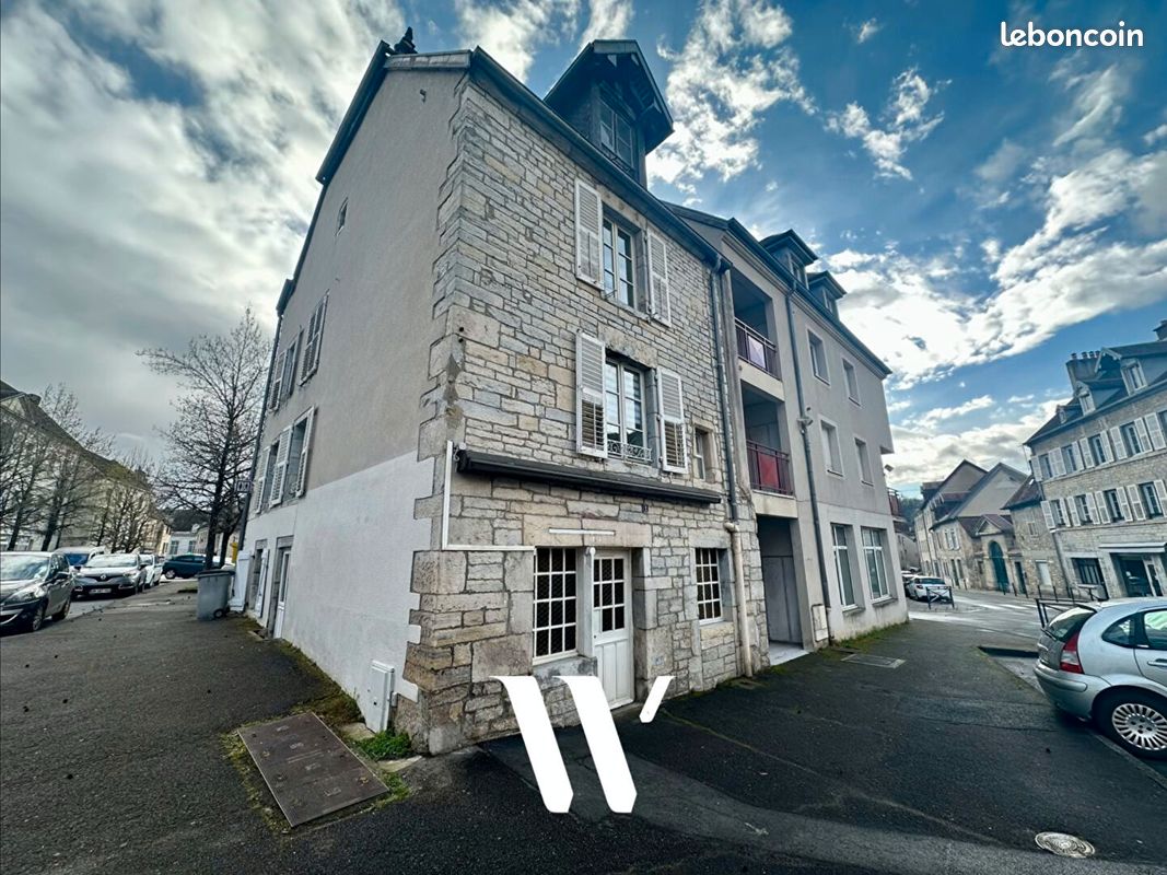 Immeuble 5 pièces 138 m² · à Baume-les-Dames · 138 m² · 129 000 €