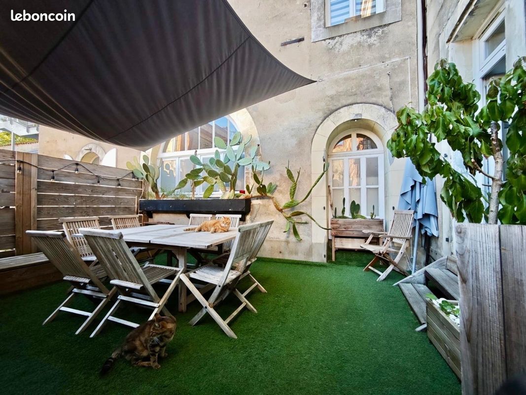 Maison 9 pièces 271 m² · à Cholet · 271 m² · 467 000 €