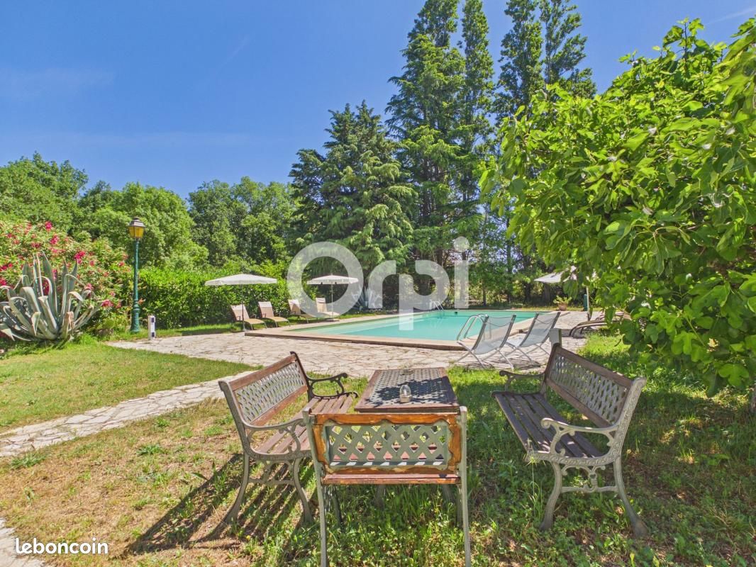 Maison 4 pièces 133 m² · à Bagnols-en-Forêt · 133 m² · 529 000 €