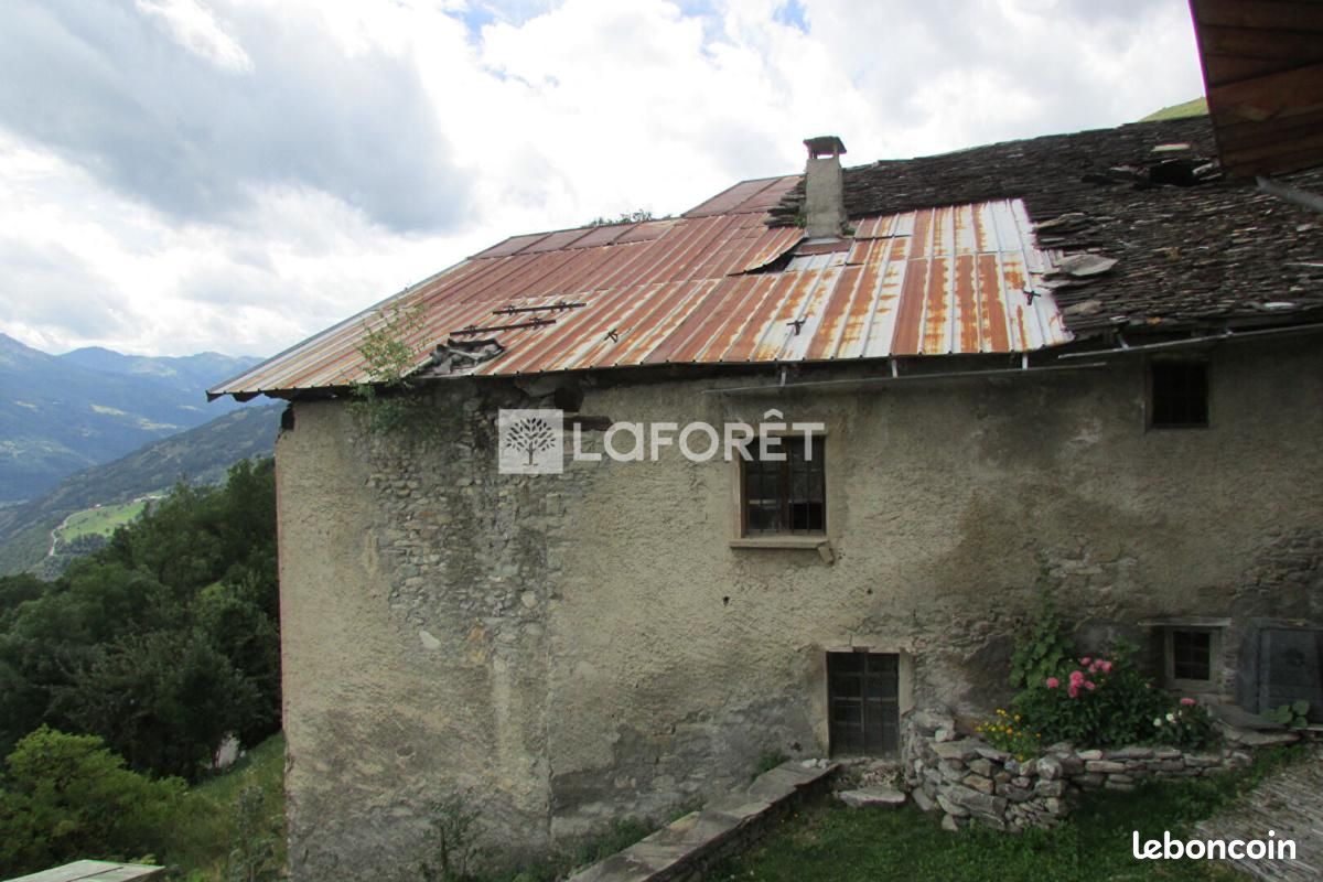Maison 5 pièces 250 m² · à Bourg-Saint-Maurice · 250 m² · 108 000 €