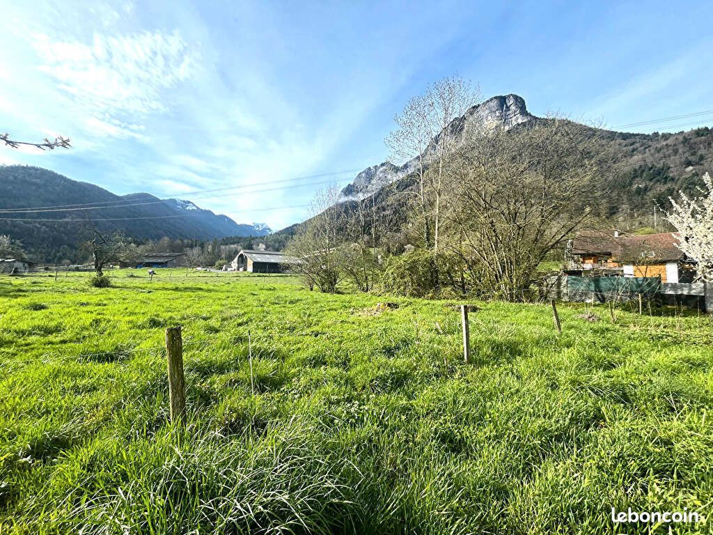 Terrain 1200 m² · à Doussard · 1 200 m² · 315 000 €