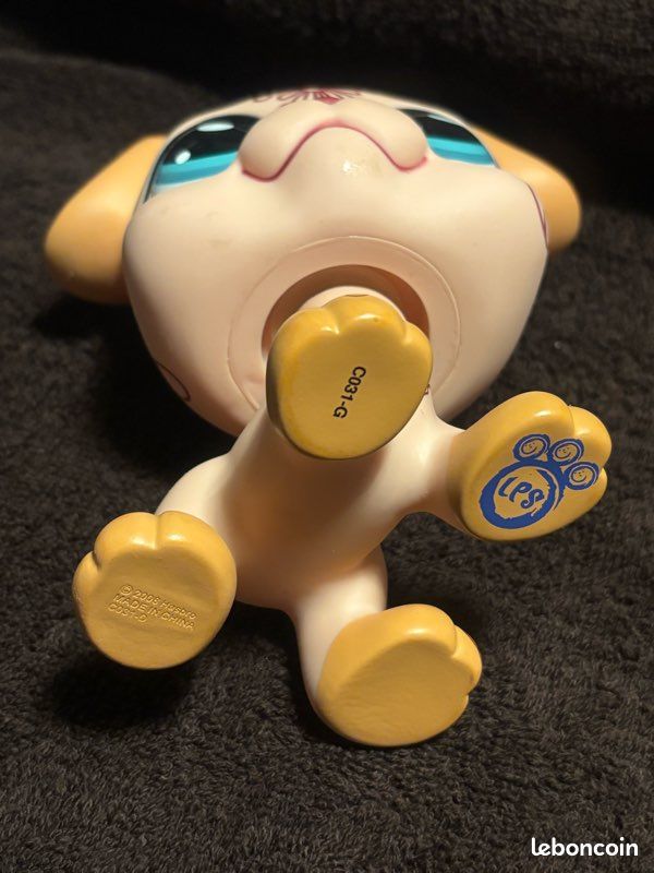 Littlest Pet Shop Singing Pets - Sing-A-Song Dog