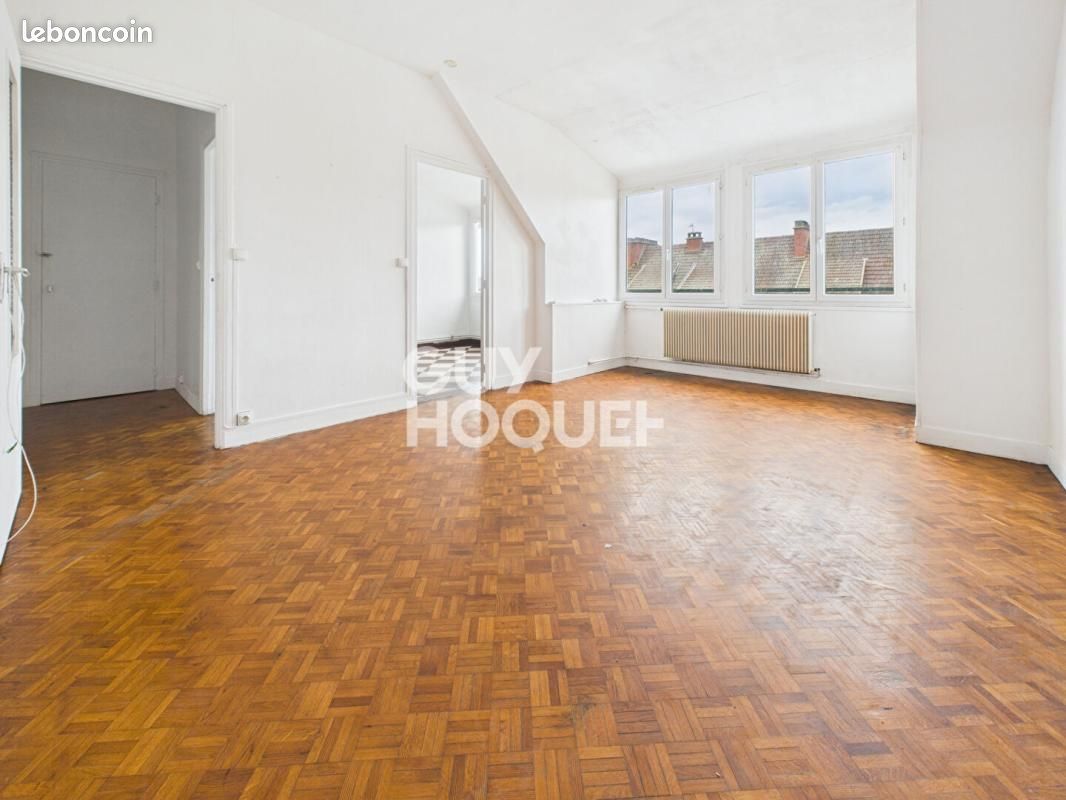 Appartement 3 pièces 99 m² · à Elbeuf · 99 m² · 87 000 €
