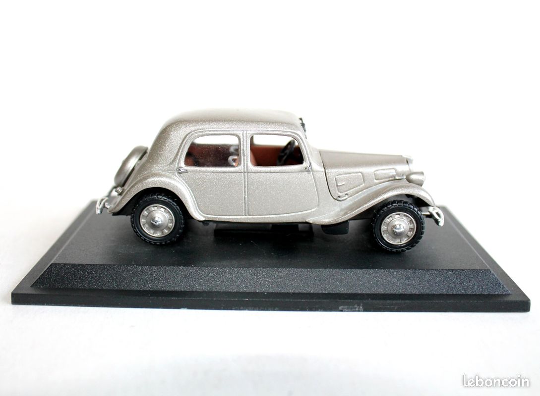 1:43 Citroen Traction Avant 11BL FFI 1944 WWII 1:72 Réservoir Char de combat - Juguetes Reciclados