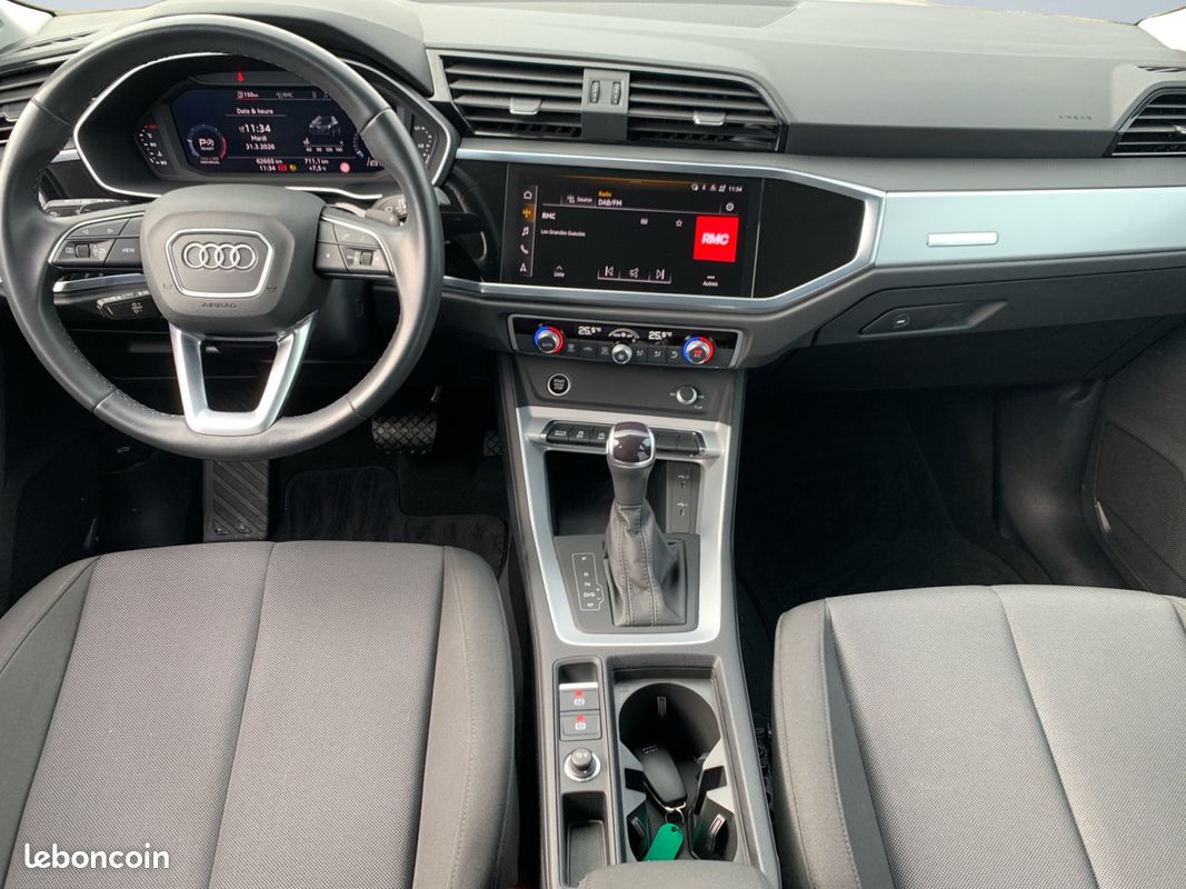 AUDI Q3 35 TDI 150 ch S tronic 7 Design (image 16)