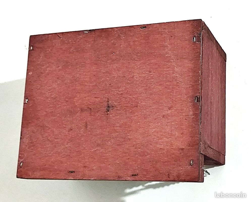 Vide–poche, porte–crayons ou jardinière en bois (image 5)