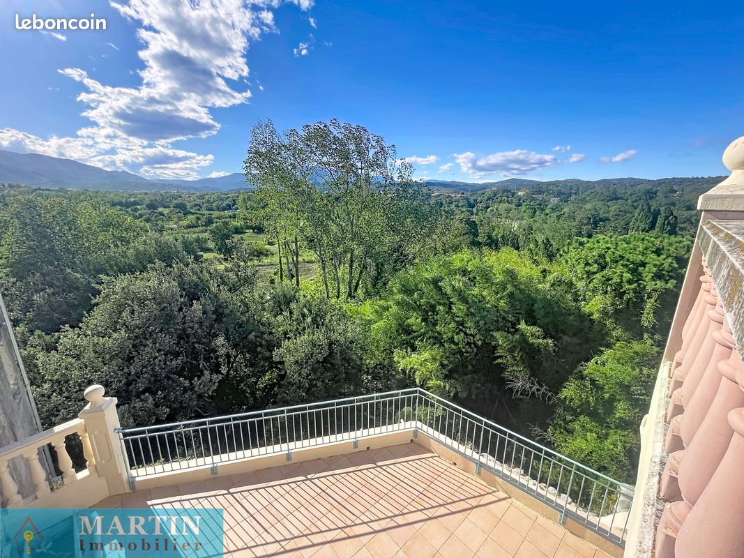 Appartement 5 pièces 120 m² · à Saint-Jean-Pla-de-Corts · 120 m² · 250 000 €