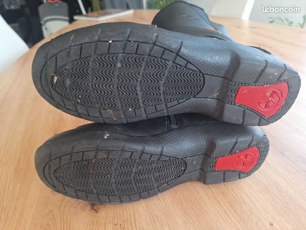 Bottes moto Vanucci Sympatex – Taille 39 – État quasi neuf (image 2)