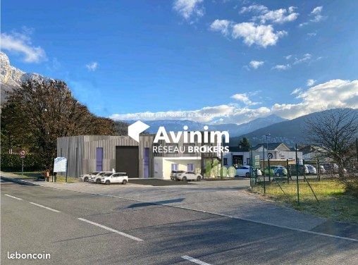 Local 414 m² Saint-Alban-Leysse (image 1)