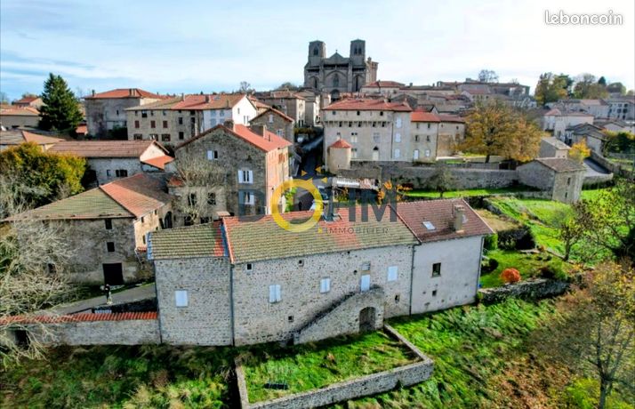 Maison 7 pièces 174 m²