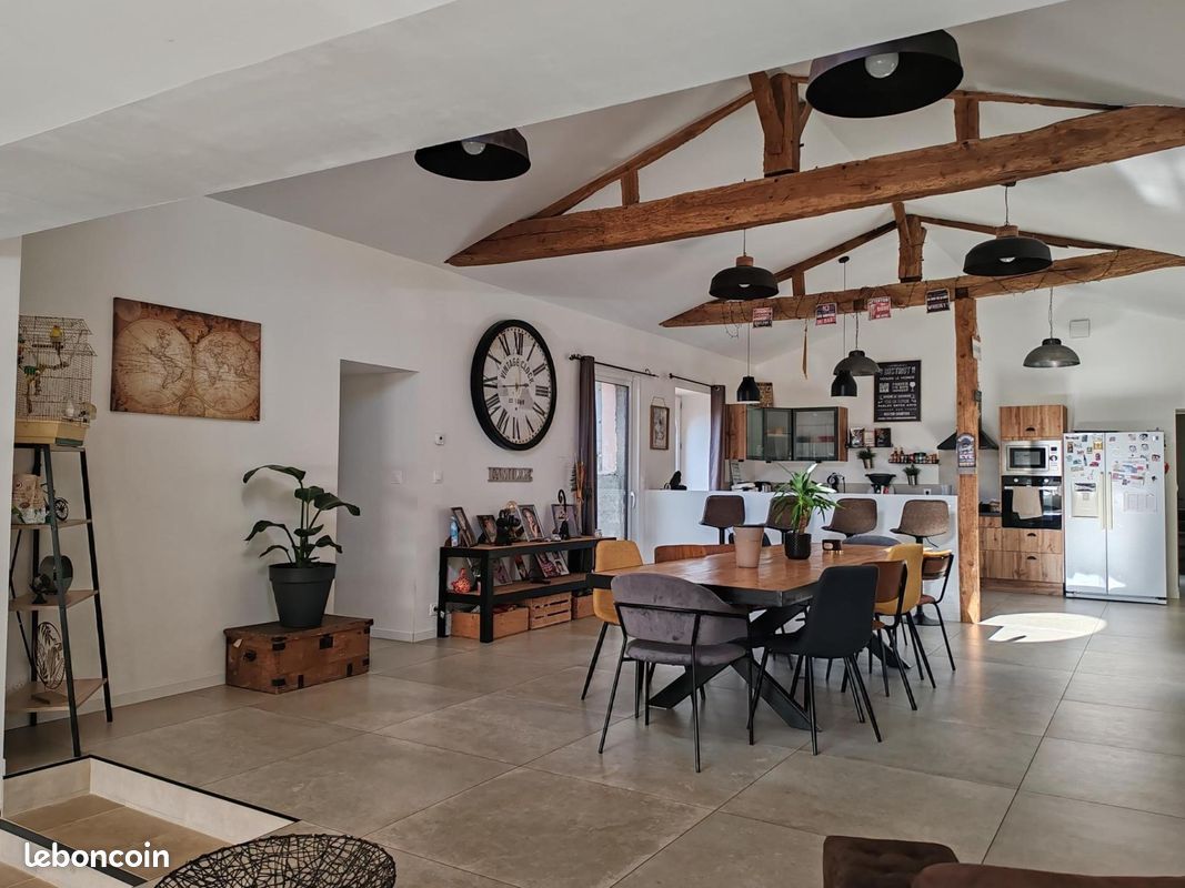 Maison 6 pièces 209 m² · à Challans · 209 m² · 445 000 €