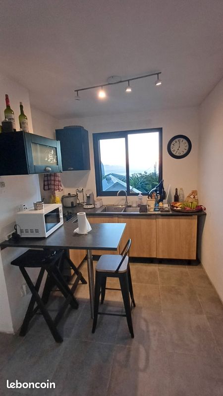 Appartement 2 pièces 32 m² · à Le Tampon · 32 m² · 750 €