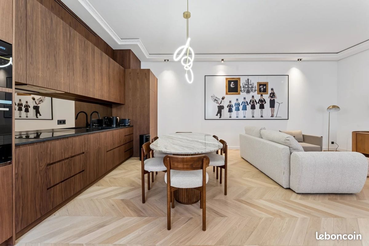 Appartement 3 pièces 83 m² · à Paris · 83 m² · 1 300 000 €