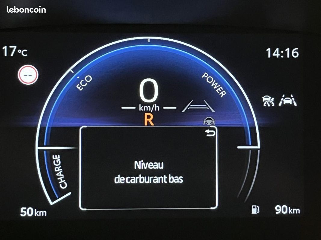 TOYOTA YARIS CROSS Hybrid 130h - BV CVT AWD-i 4X4 Design pack cargo (image 13)