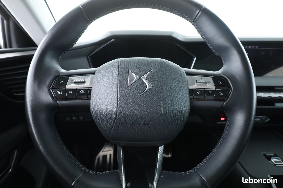 DS Automobiles DS 4 1.6 E-Tense Hybride Rivoli EAT8 225 ch (image 16)