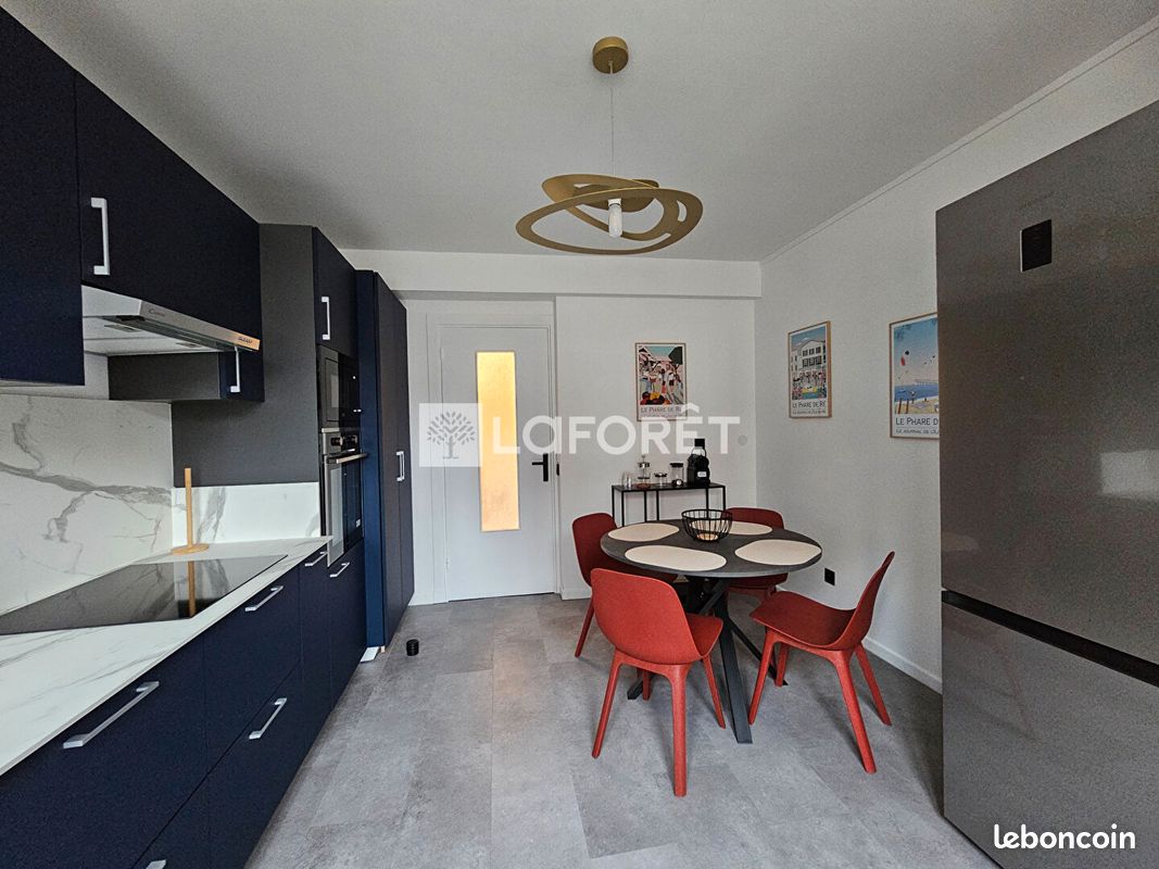 Appartement a louer tassin-la-demi-lune - 3 pièce(s) - 77 m2 - Surfyn
