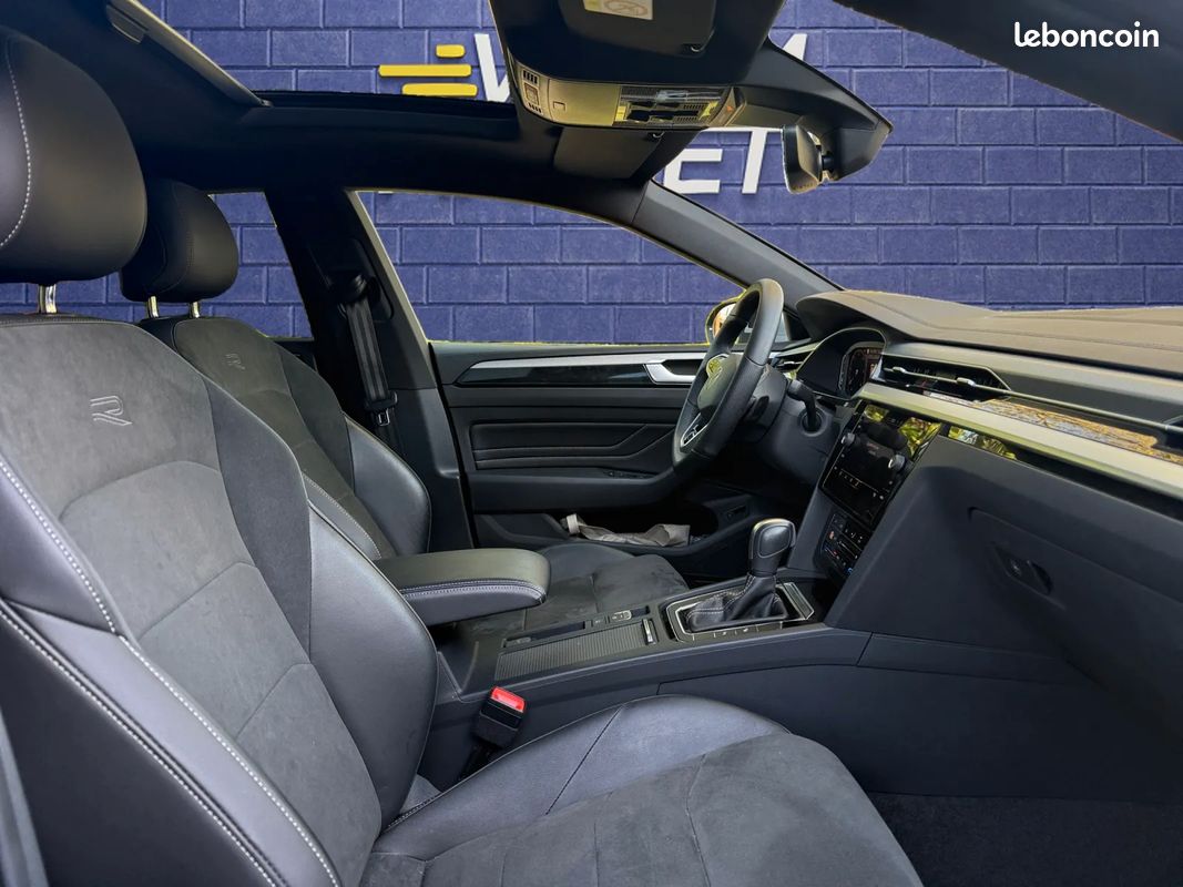VOLKSWAGEN Arteon 2.0 D 150ch R-Line - 2022 - Toit ouvrant - Suivi complet - Toit ouvrant - Sièges chauffants (image 13)