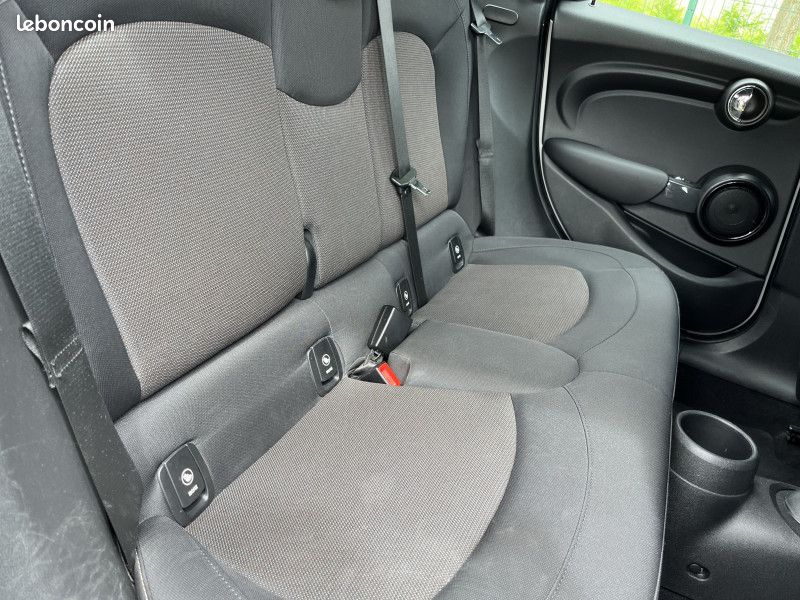 Mini MINI 5 PORTES COOPER 136CH CHILI BVA7 (image 9)