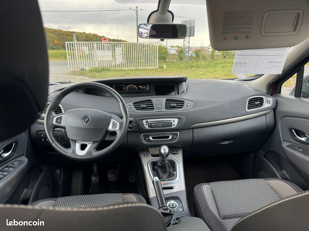 Renault SCENIC III XMOD 1.2 TCE 115 CH (image 5)