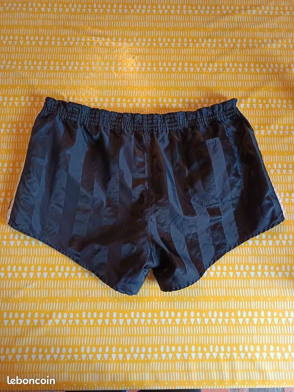 SHORT ADIDAS LAVAL vintage nylon années 70 shinny glanz VENTEX taille