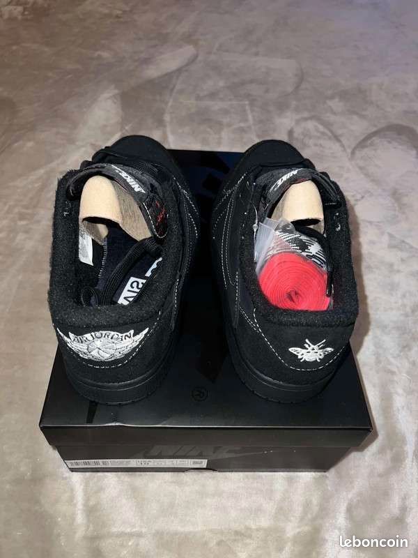 Air Jordan 1 Low SP Travis Scott Black Phantom Taille : 44 Neuf / Jamais porté (image 4)
