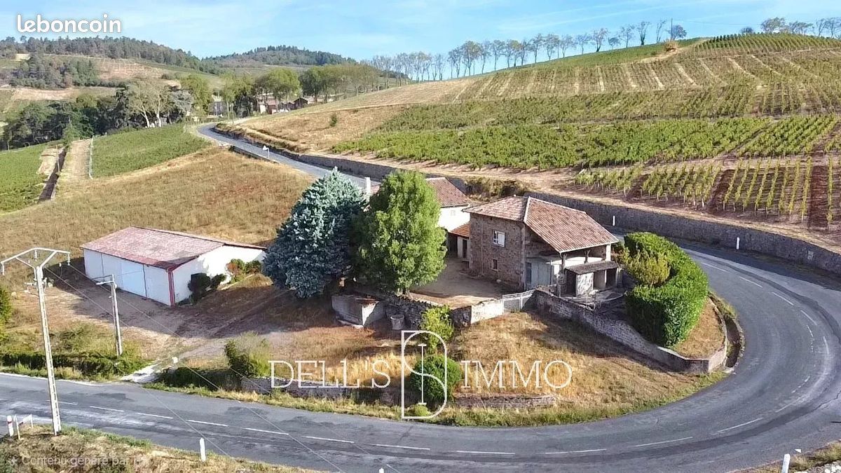 Maison 4 pièces 102 m² · à Fleurie · 102 m² · 346 000 €