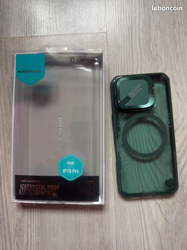 Coque Nillkin neuve iPhone 16 Pro - Jamais utilisée (image 1)