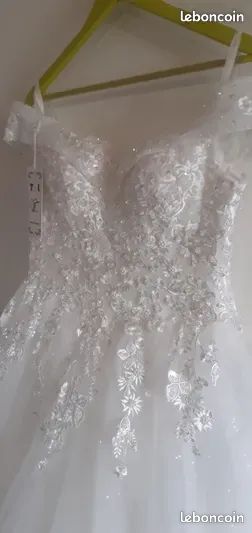 Jolie robe de marièe neuve (image 3)