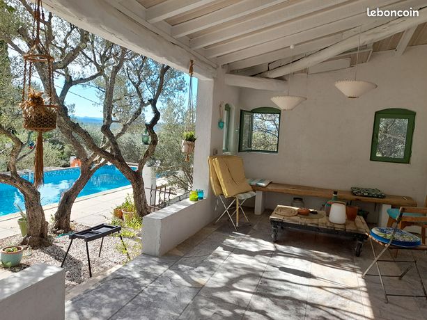 Propriété 5 pièces 148 m²