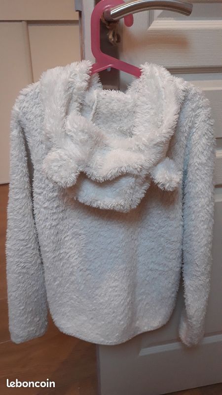 Gilet chaud à capuche en 12 ans (image 2)