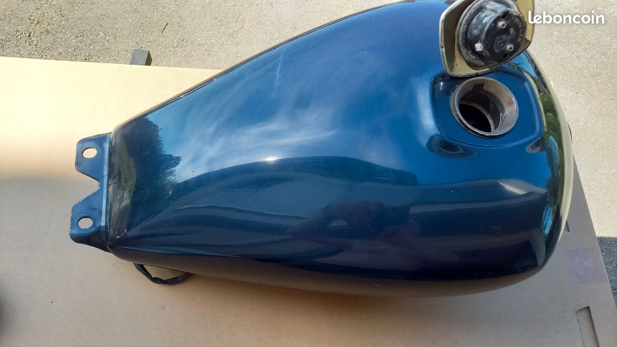 Reservoir suzuki gsx 550 l (image 2)