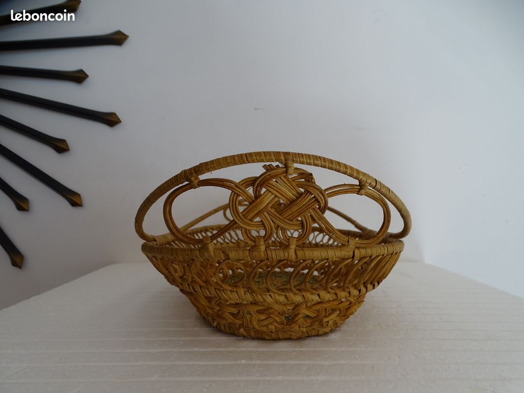 Corbeille à Pain Ancienne En Osier Tressé – Vannerie Traditionnelle Française, Dimensions 34x20cm, Motif Joli Tressage