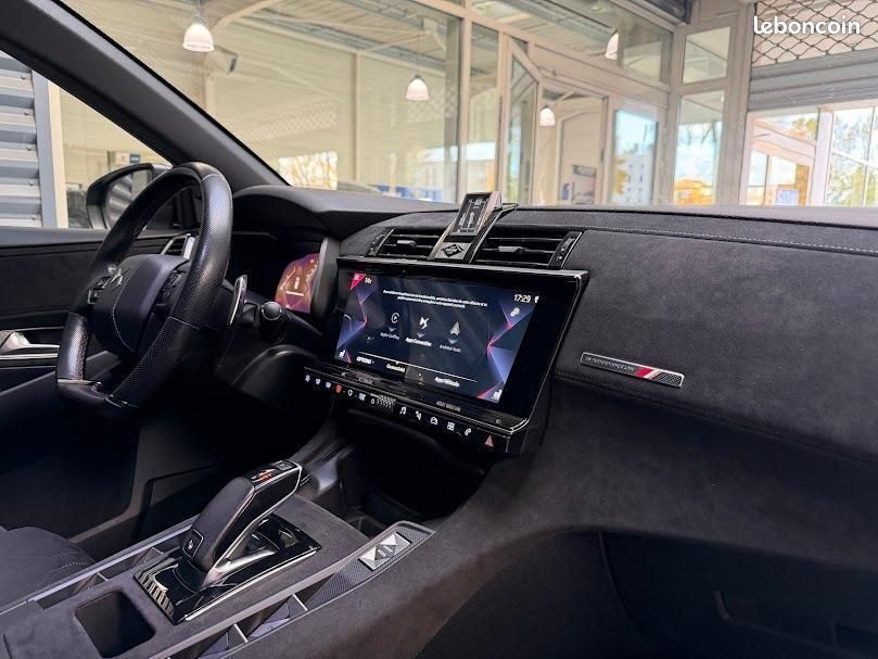 DS 7 Crossback 1.6 pure tech 180 EAT8 performance line + (image 16)