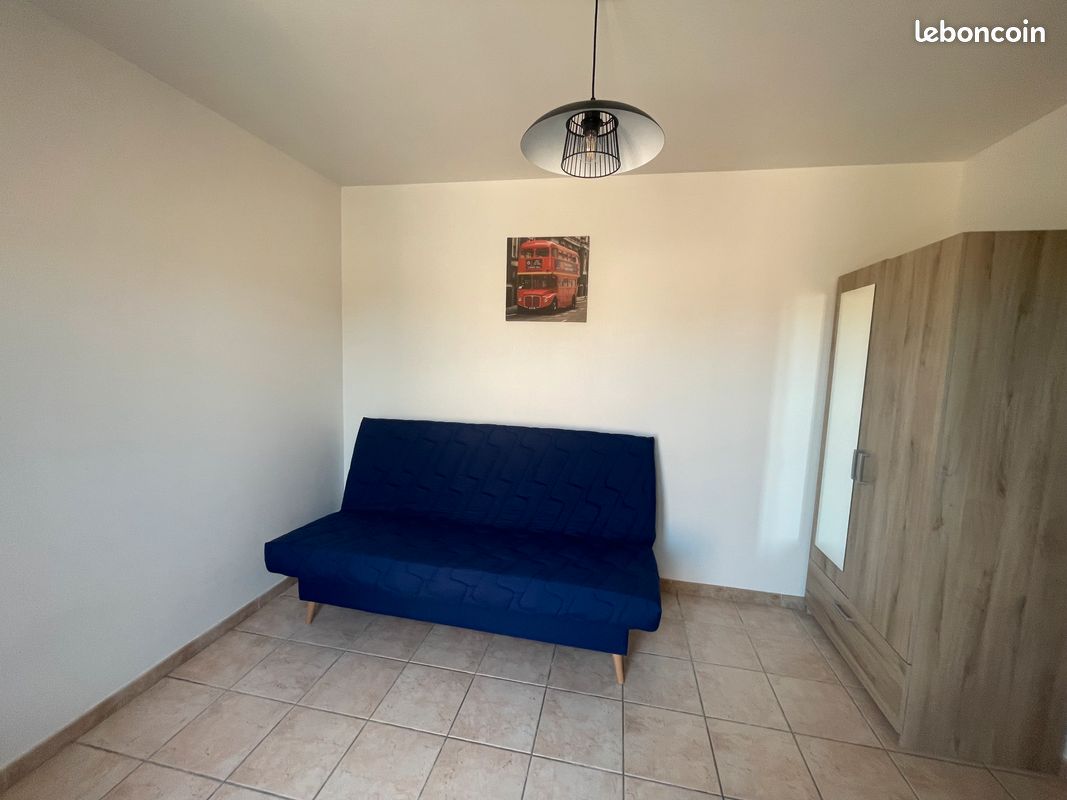 Appartement 1 pièce 16 m² · à Nîmes · 16 m² · 395 €/mois