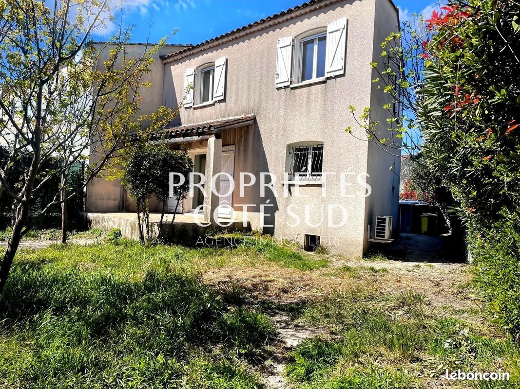 Maison 4 pièces 80 m² · à Entraigues-sur-la-Sorgue · 80 m² · 288 000 €